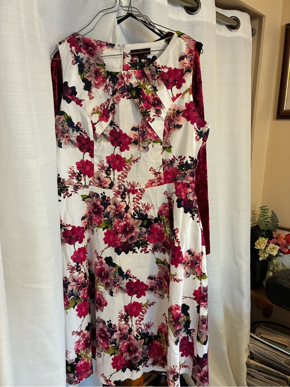 Floral Fit & Flare Dress in White and Berry